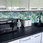 Green- Guest Apartment- Tapa