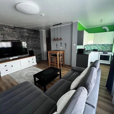 Green- Guest Apartment-