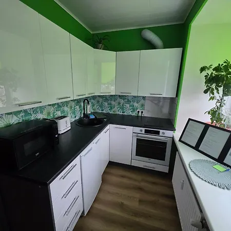 Green- Guest Apartment- Appartement