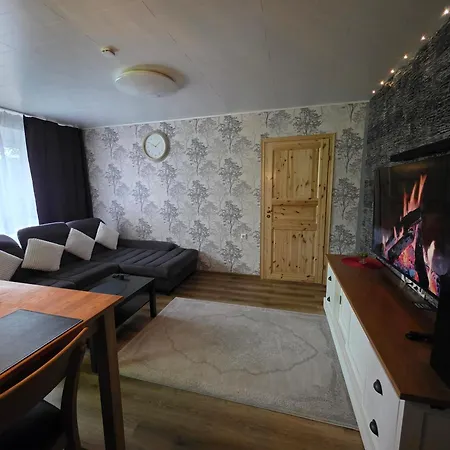 Green- Guest Apartment- Tapa