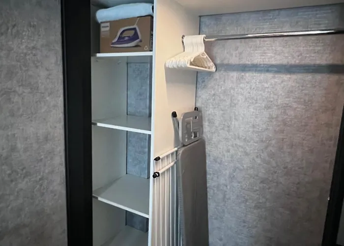 Green- Guest Apartment- *